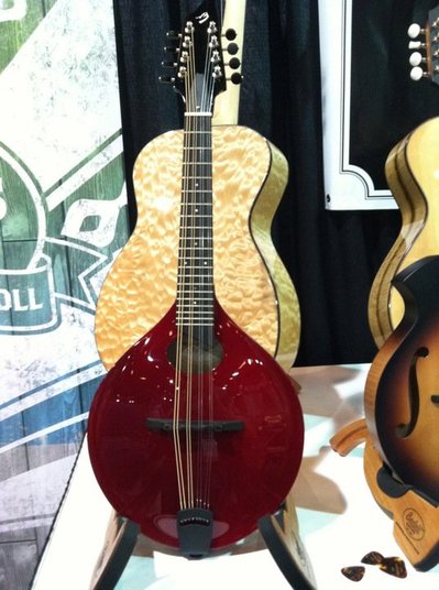 NAMM_BreedloveOO.jpg